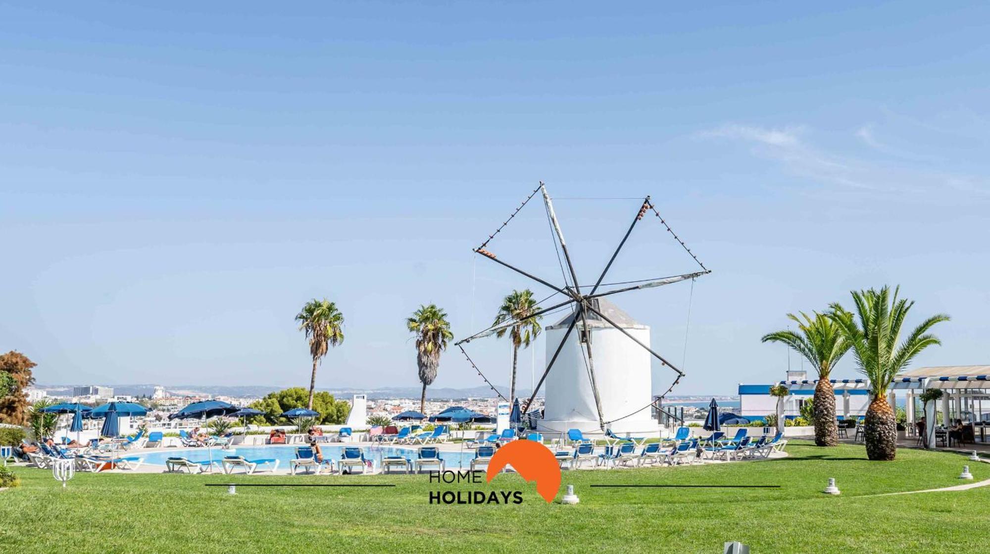 #220 Windmill Hill By Holidays *