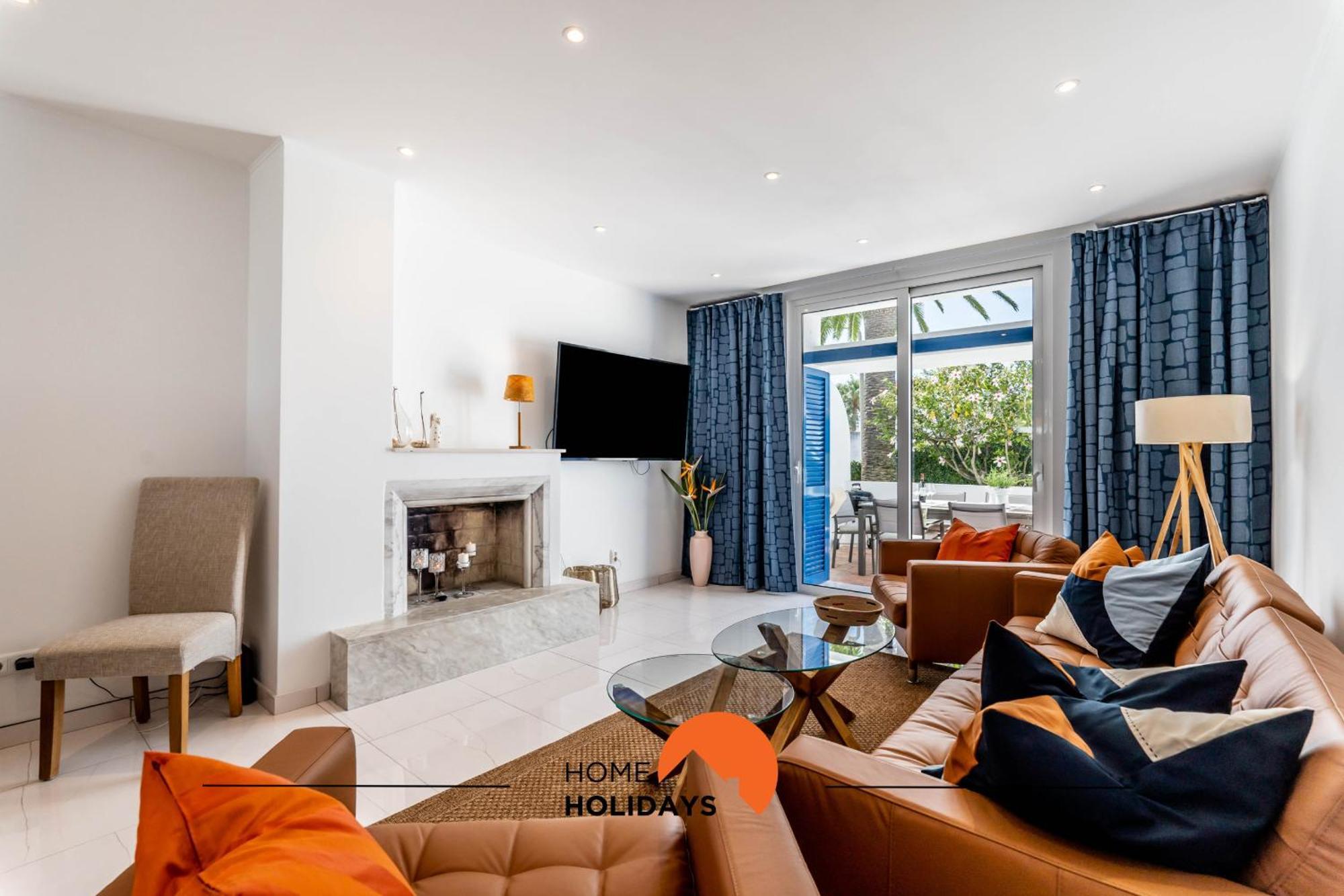 #220 Windmill Hill By Holidays